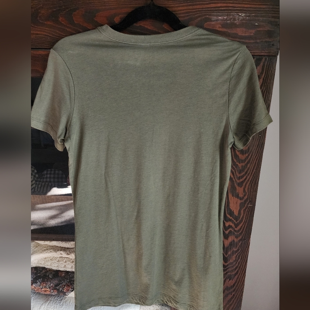 Green Graphic Tee with Bike Rack Design - Picture 4 of 4